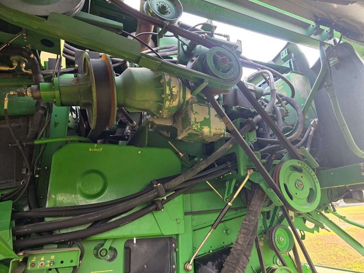 2003-john-deere-9650-sts-image-44