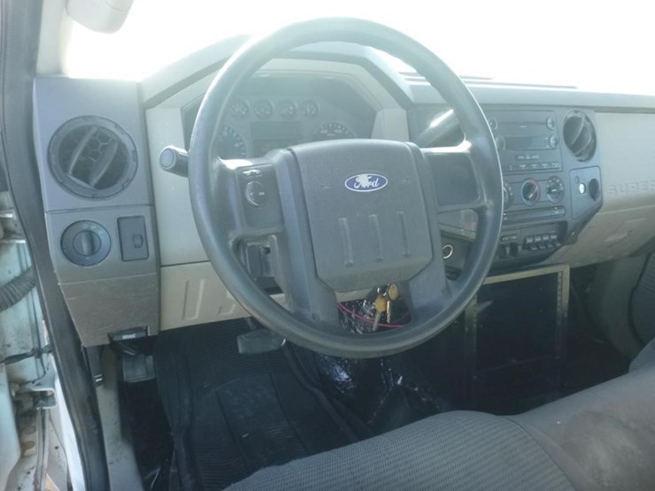 2008-ford-f450-image-12