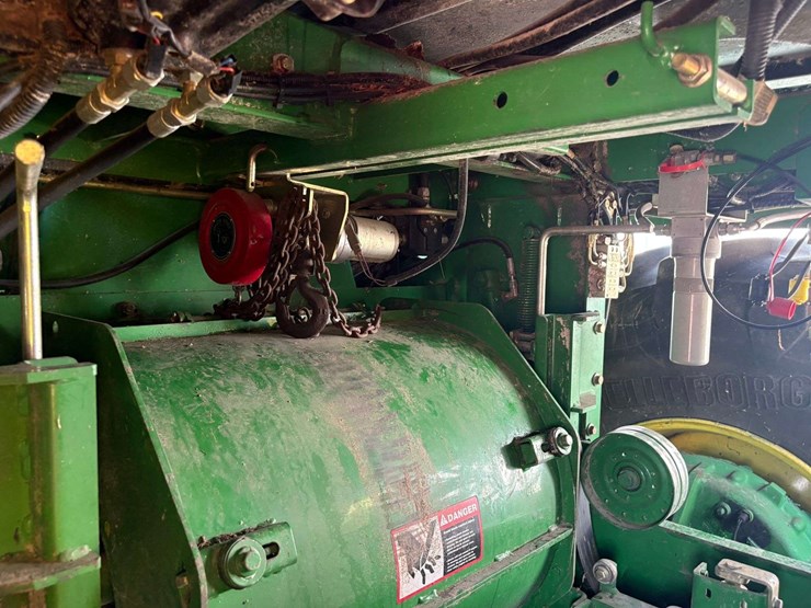 2012-john-deere-7750-image-47