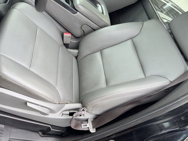 2017-chevrolet-1500-image-16