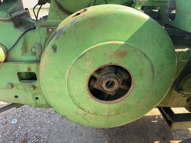 john-deere-70-image-49