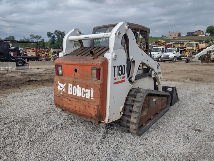 bobcat-t190-image-32