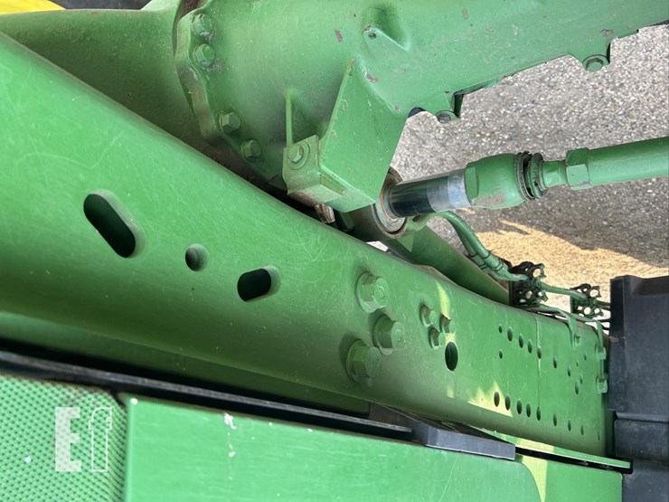 john-deere-6175r-image-23