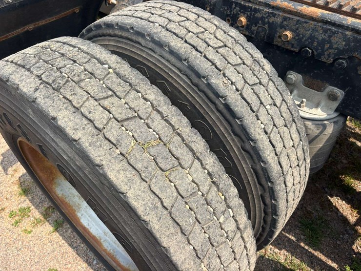 1994-cummins-m11-image-16