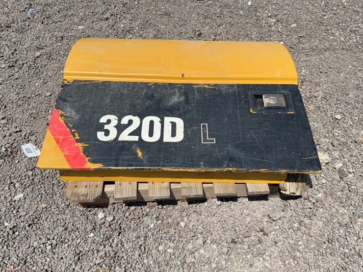 caterpillar-320dl-image-2