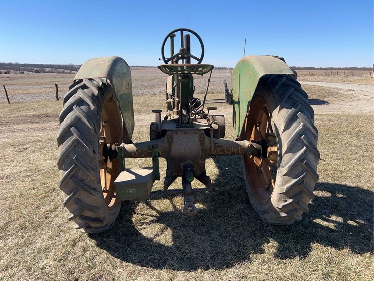 john-deere-model-b-image-4