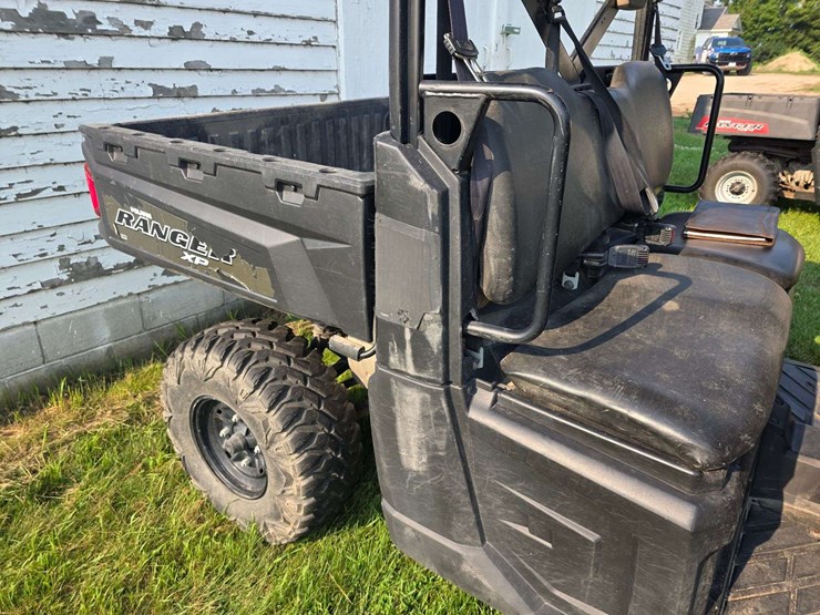 2019-polaris-ranger-image-21
