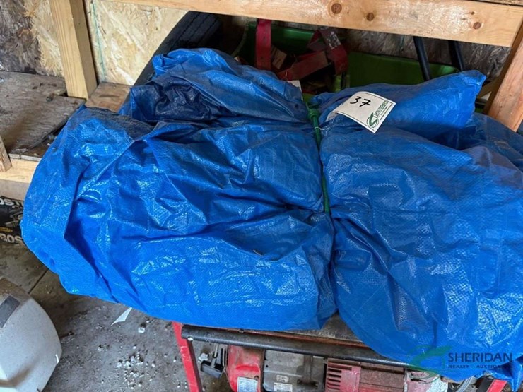 large-tarp-image-2