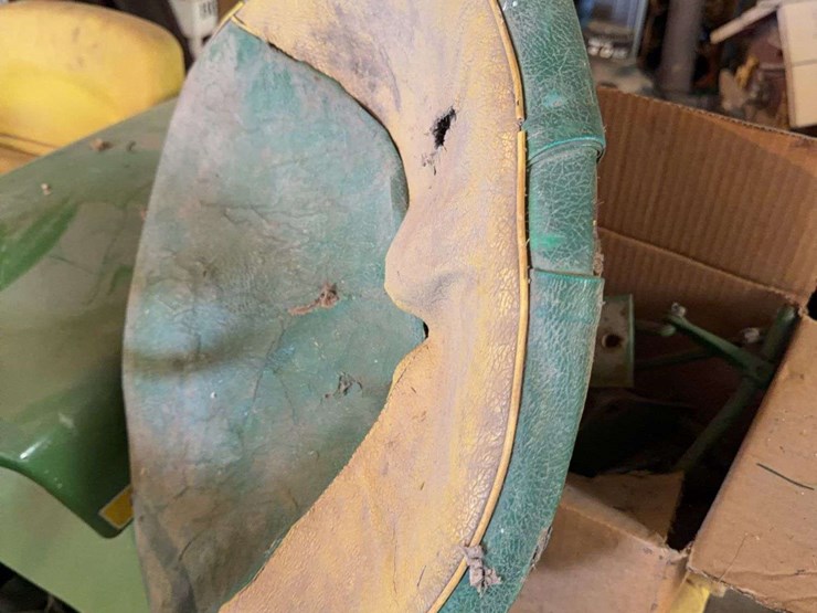 1963-john-deere-110-image-10