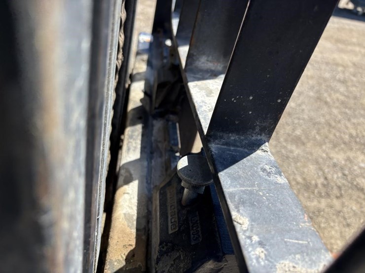 2020-caterpillar-2c6000-image-13