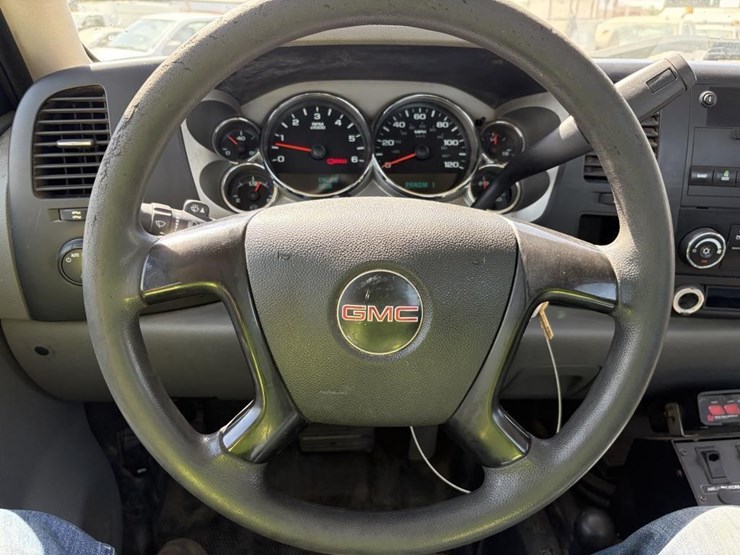 2008-gmc-sierra-3500hd-image-11