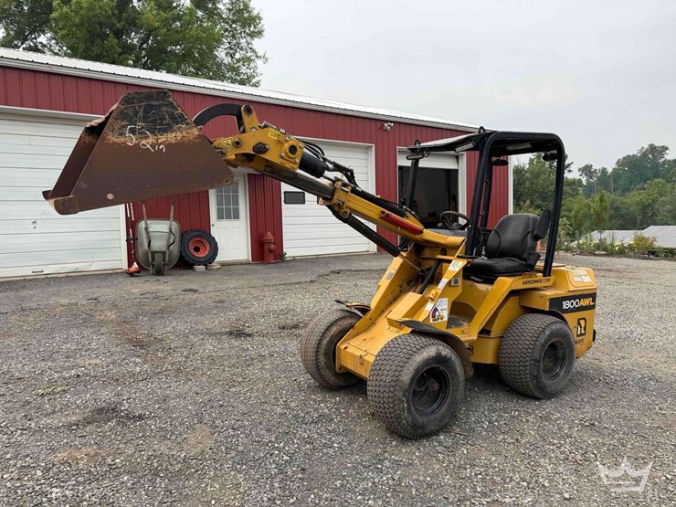 2022-rayco-1800wl-mini-articulated-wheel-loader-image-29