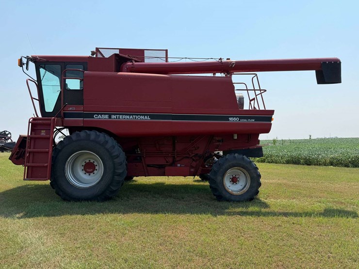 case-ih-1660-image-7
