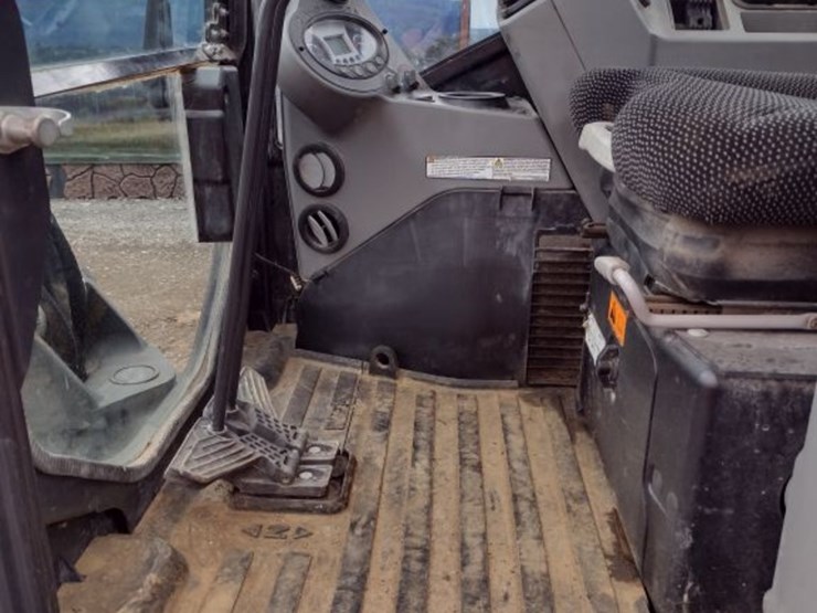 bobcat-e35-image-12