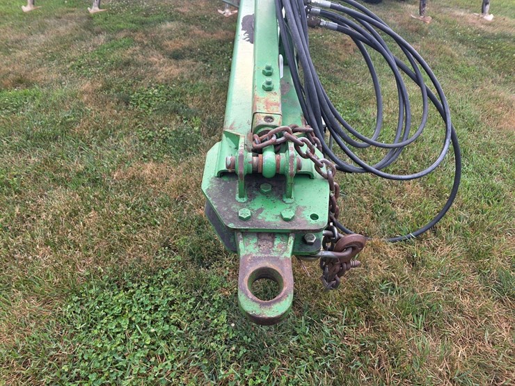 john-deere-2210-image-52