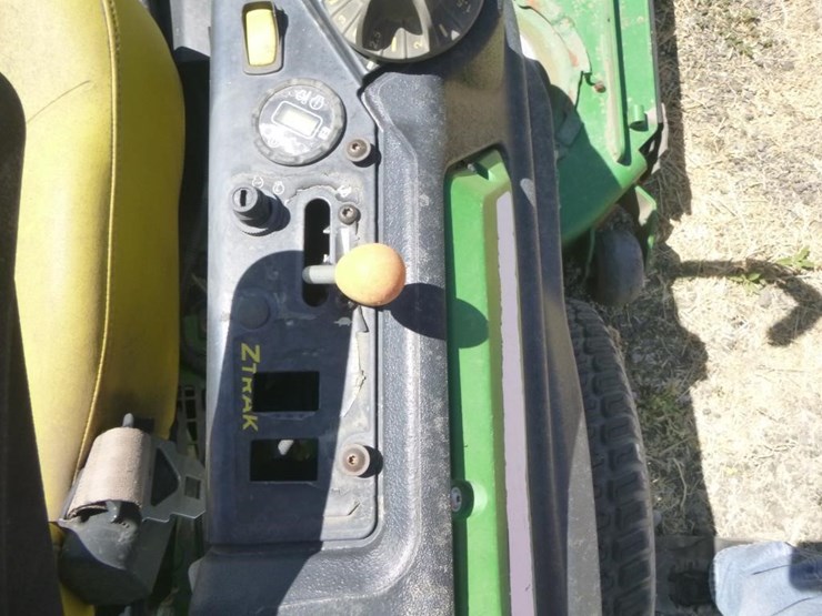 2020-john-deere-2020-image-8