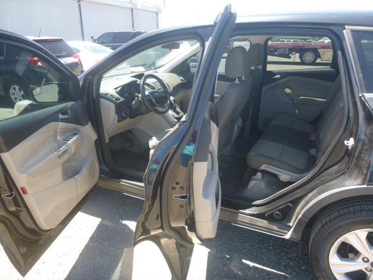 2014-ford-escape-image-5