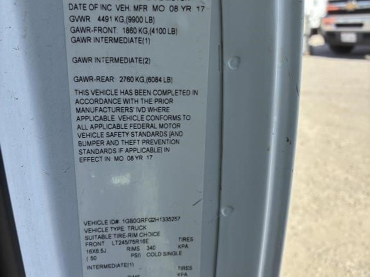 2017-chevrolet-express-g3500-image-20