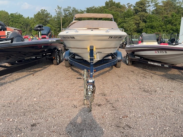 #3061-•-1995-searay-20'-run-about-boat-image-2