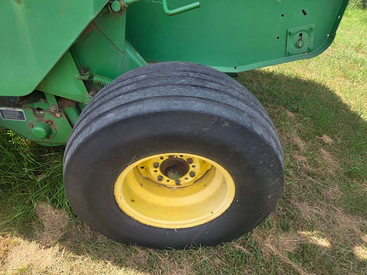 1997-john-deere-556-image-25