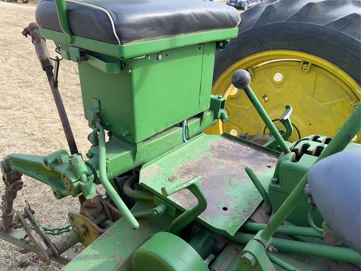 john-deere-50-image-30