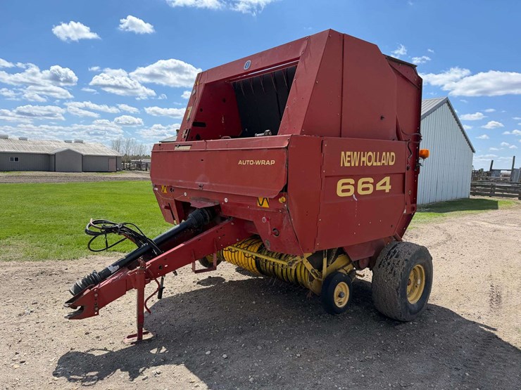 new-holland-664-image-7