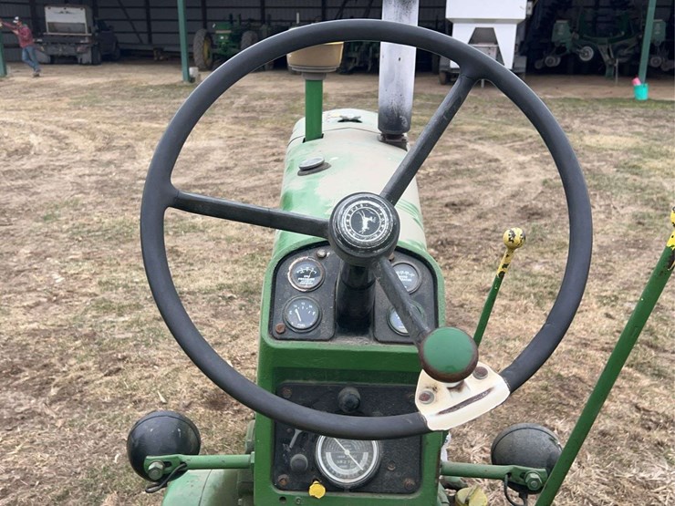 john-deere-530-image-45