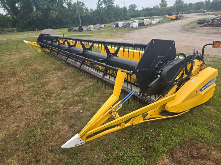 new-holland-74c-image-2