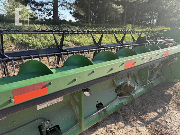 2019-john-deere-745fd-image-18