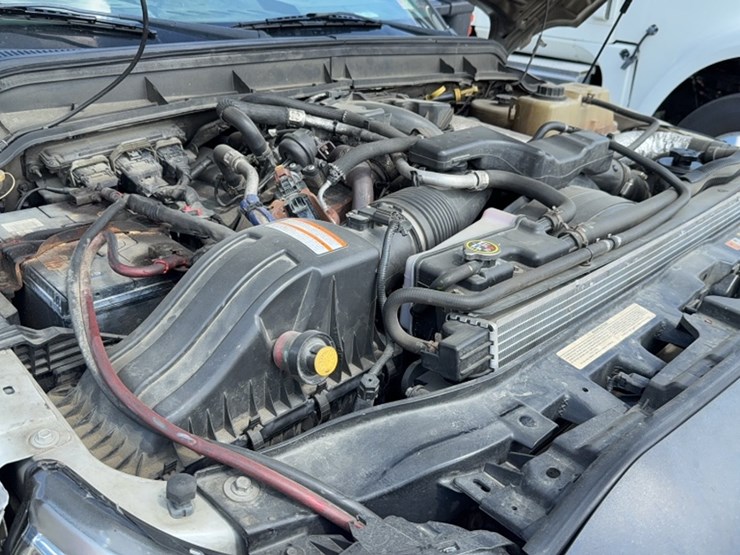 2014-ford-f350-image-25