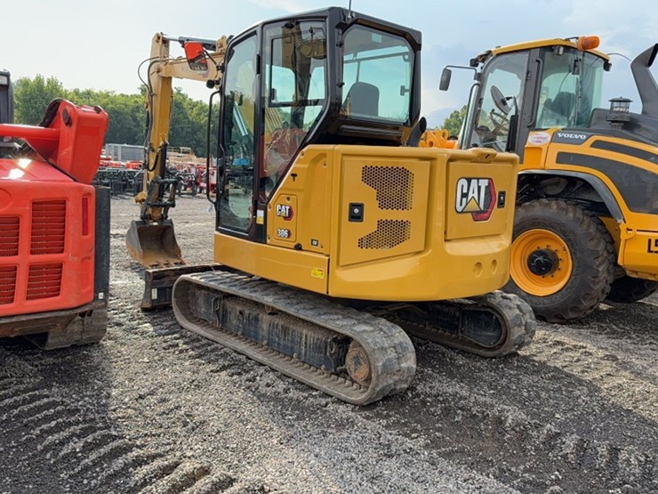 caterpillar-306-cr-image-13