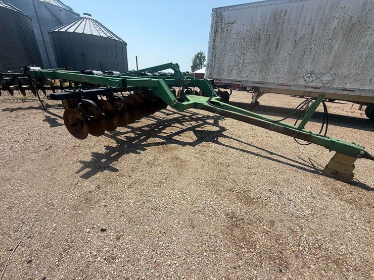 john-deere-510-image-13