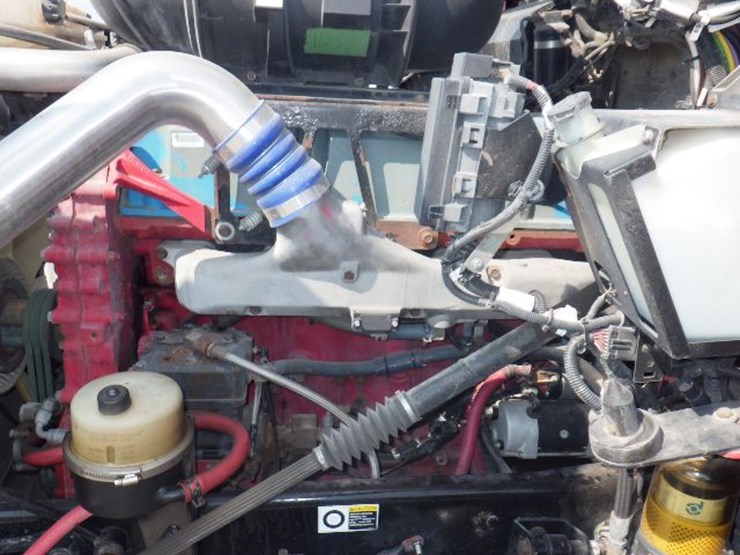 2015-kenworth-t660-image-23