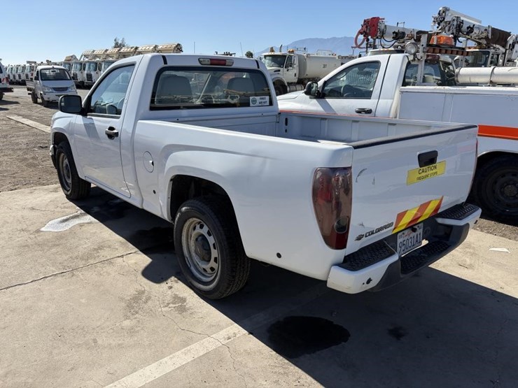 2011-chevrolet-colorado-image-4