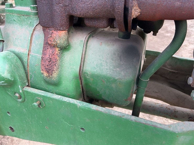 john-deere-70-image-27