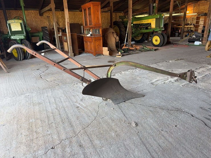 john-deere-14-image-1