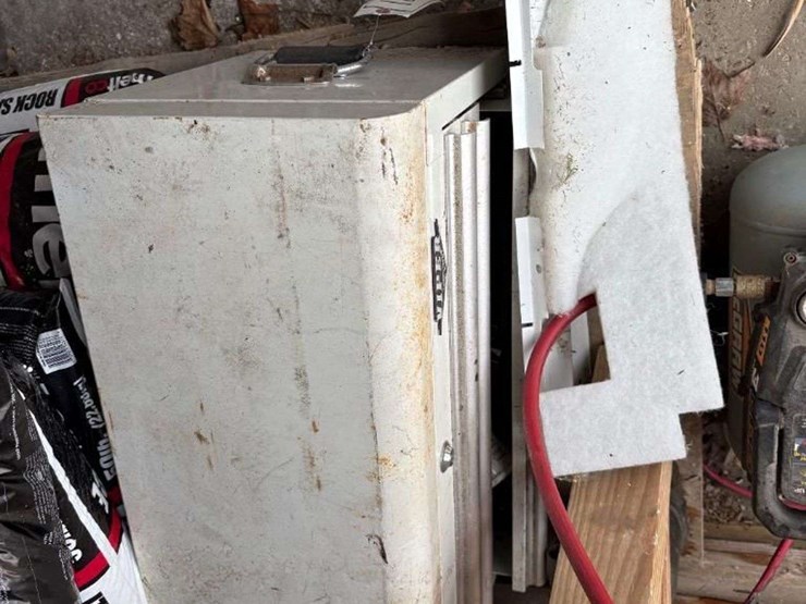 viper-tool-chest-and-contents-image-1