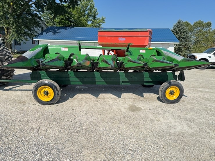 1990-john-deere-643-image-3