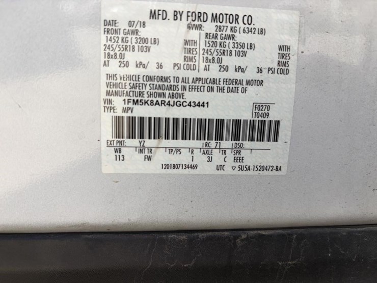 2018-ford-explorer-image-18