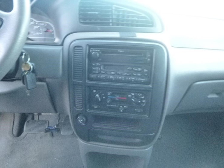 2002-ford-windstar-image-12