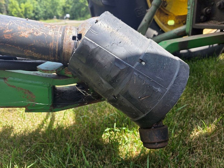 1997-john-deere-556-image-43