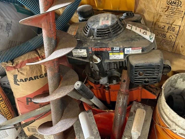 general-330-2-man-hole-digger-with-auger-image-2