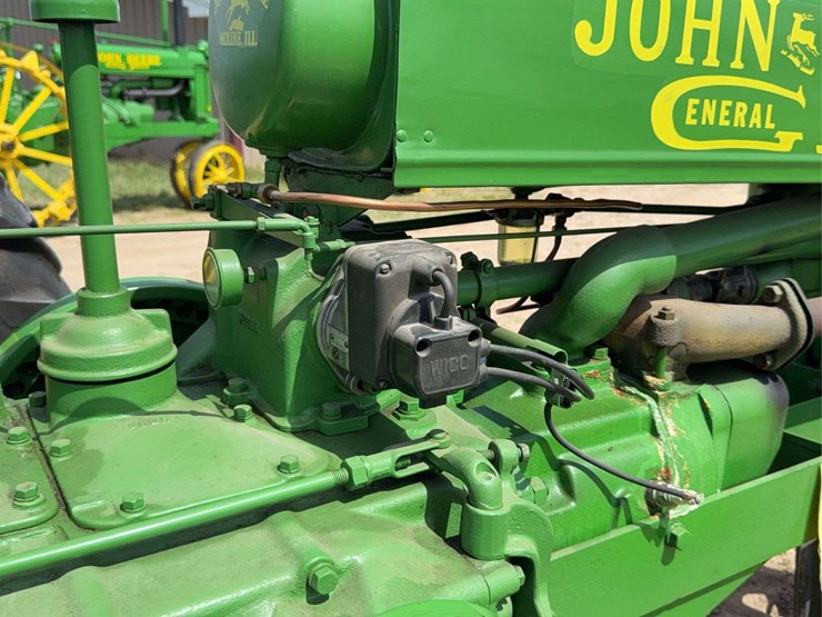 john-deere-model-b-image-41