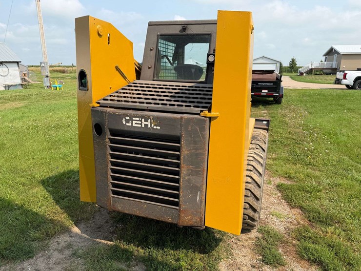 gehl-6625-image-8