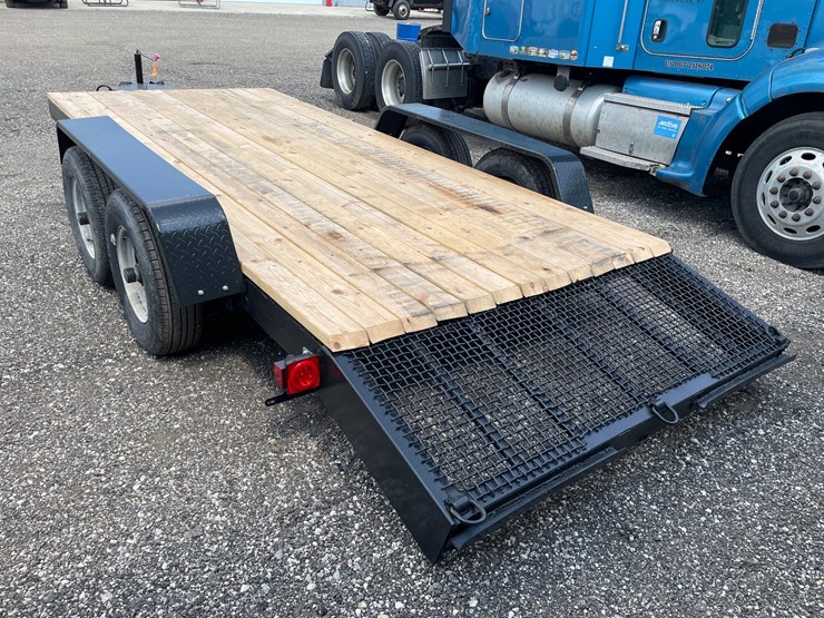 #2372-•-14'-tandem-axle-trailer-(no-title)-image-7