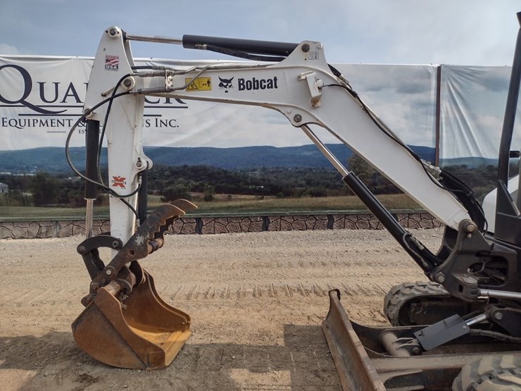bobcat-e32-image-21