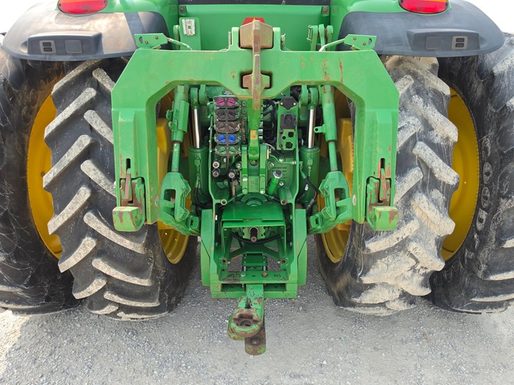 2012-john-deere-8335r-image-14