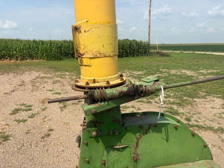 john-deere-3800-image-6