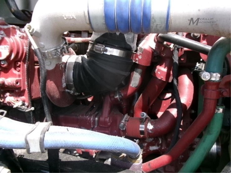 2017-mack-pinnacle-cxu613-image-39