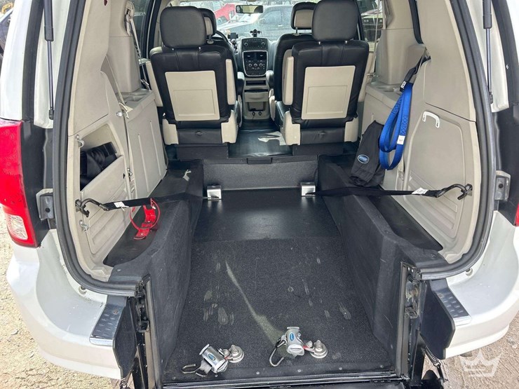 dodge-caravan-image-21